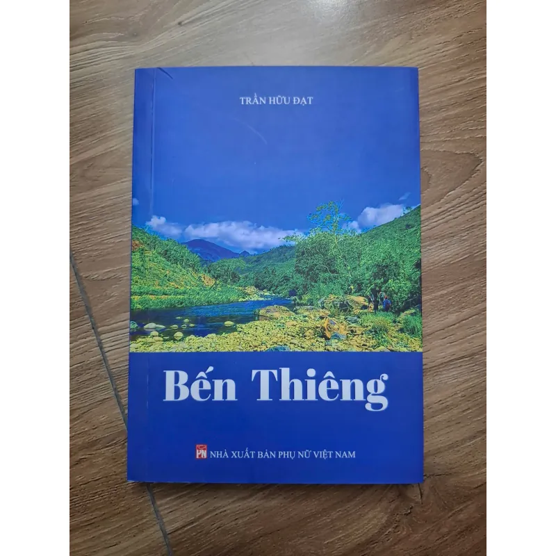 Bến Thiêng - Trần Hữu Đạt - Văn học 781214