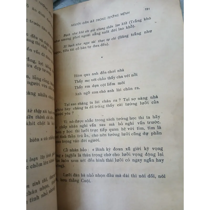 NGƯỜI ĐÀN BÀ TRONG TƯỚNG MỆNH HỌC - VŨ TÀI LỤC 748761