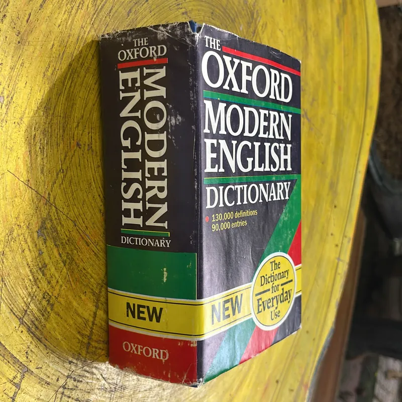 THE OXFORD MODERN ENGLISH DICTIONARY  701173