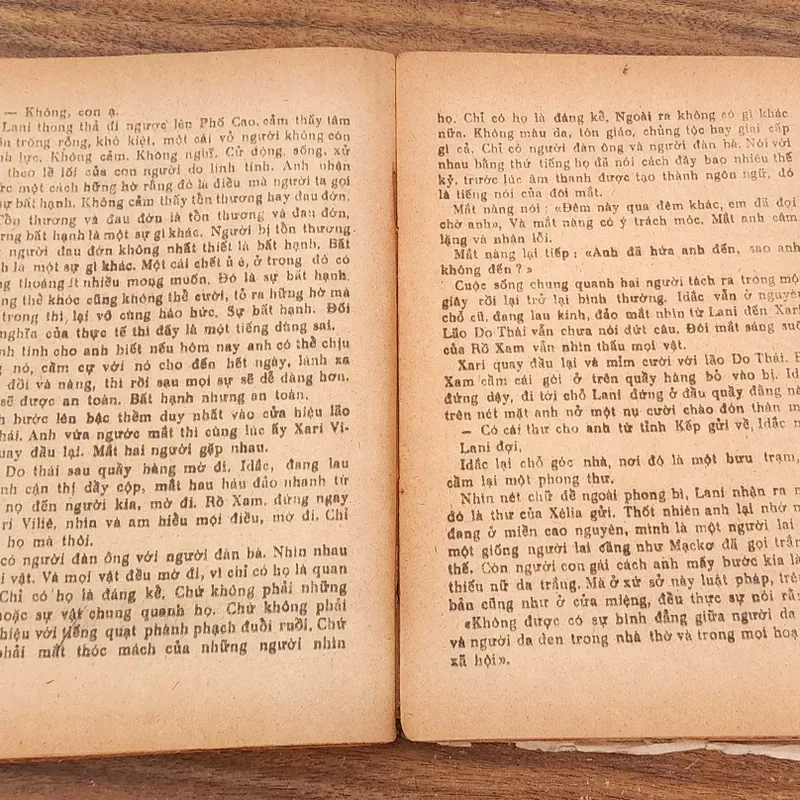 Tiểu thuyết CON ĐƯỜNG SẤM SÉT, tác giả Peter Abrahams 705079