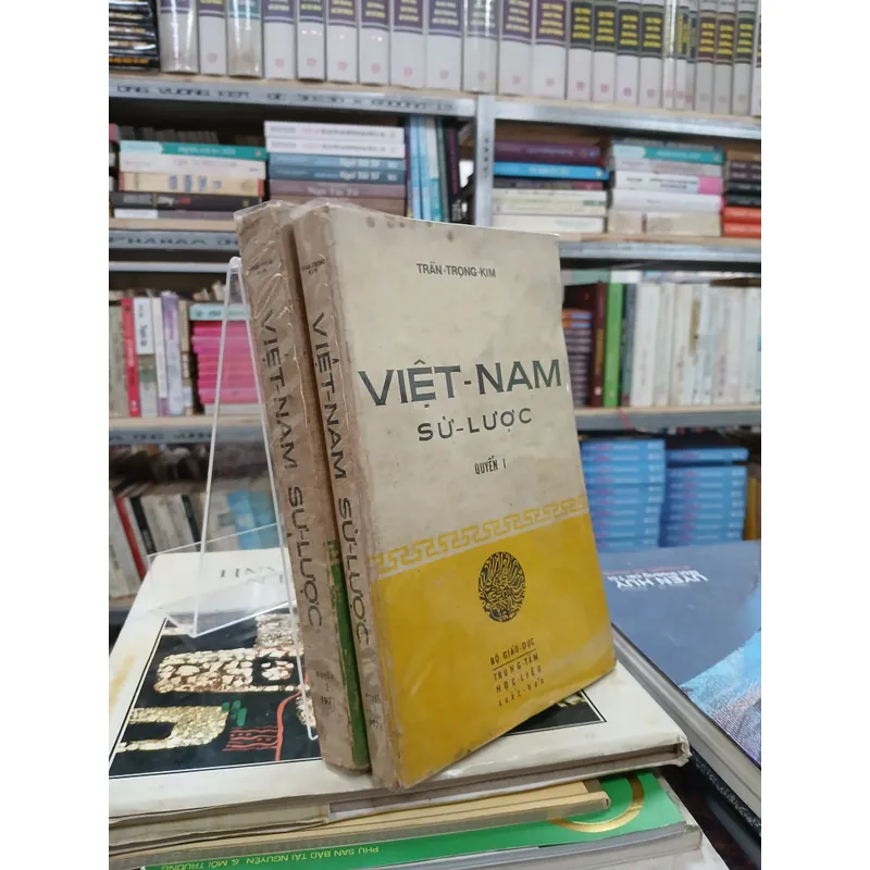 VIỆT NAM SỬ LƯỢC (QUYỂN I + II) - TRẦN TRỌNG KIM 719445