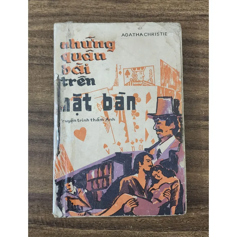 Tiểu thuyết trinh thám của nữ nhà văn Agatha Christie: NHỮNG QUÂN BÀI TRÊN MẶT BÀN 717891