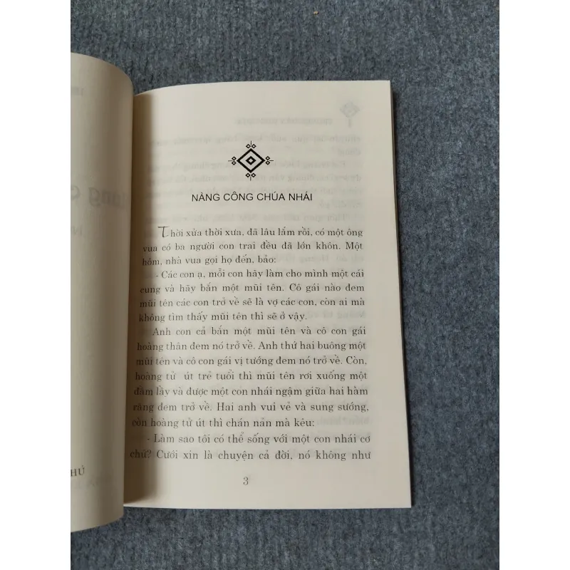 NÀNG CÔNG CHÚA NHÁI 720718