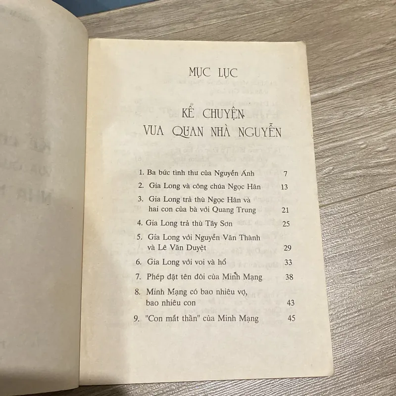 KỂ CHUYỆN VUA QUAN NHÀ NGUYỄN, PHẠM KHẮC HÒE (XB 1995) 739029