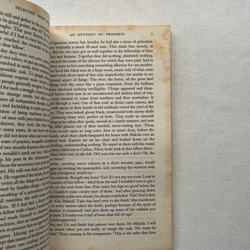 Selected Short Stories - Joseph Conrad   960652