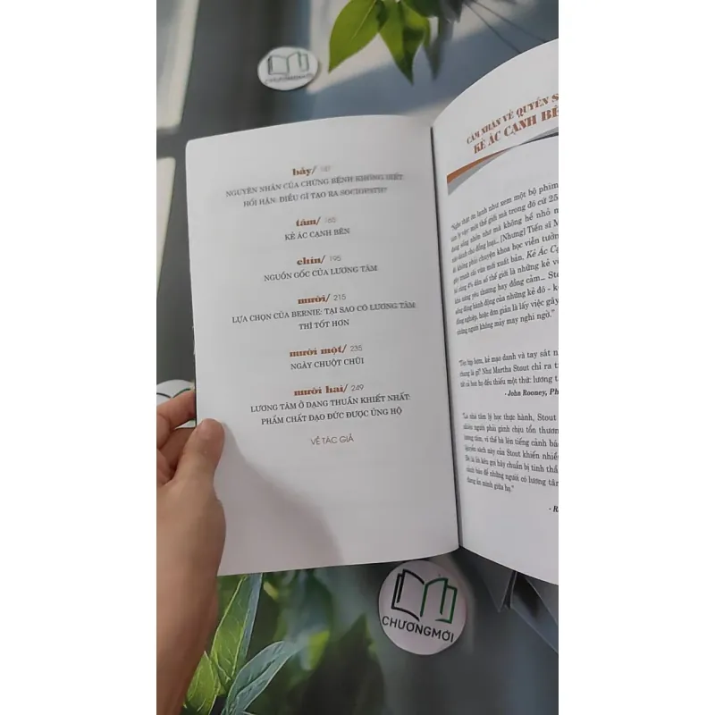 Kẻ ác cạnh bên - Martha Stout 1018842