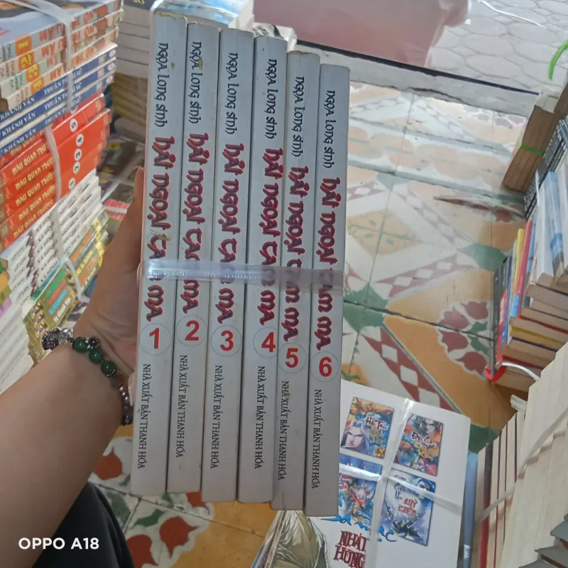 Hải ngoại tam ma- Ngoạ Long Sinh  1029230