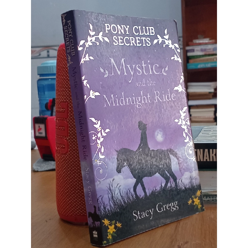 Mystic and the Midnight Ride - Stacy Gregg 544621