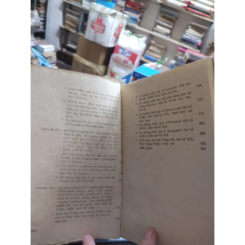 Sách: Triết học thời kù thiền tư bản chủ nghĩa - TG: Viện hàn lâm khoa học Liên Xô (A3) 735196