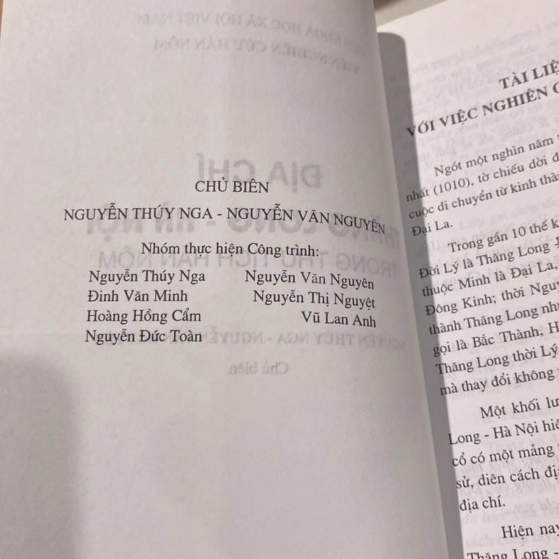 ĐỊA CHÍ THĂNG LONG HÀ NỘI TRONG THƯ TỊCH HÁN NÔM (XB 2007) 548237