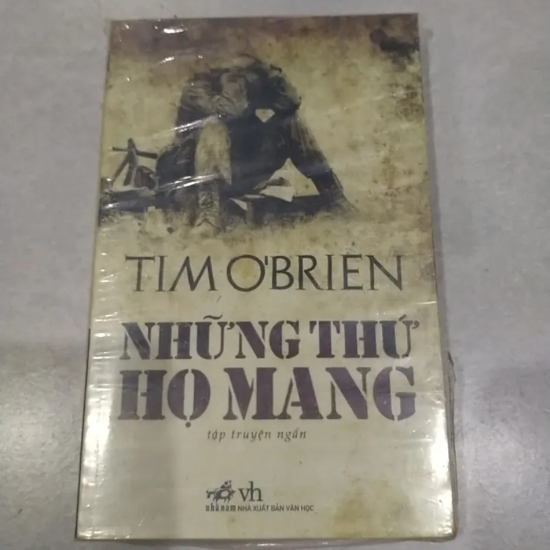 Sách Cũ - Những Thứ Họ Mang 1009289