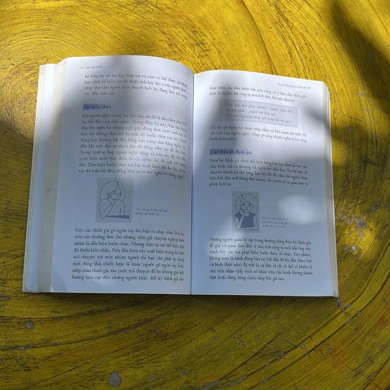 CUỐN SÁCH HOÀN HẢO VỀ NGÔN NGỮ CƠ THỂ 599120