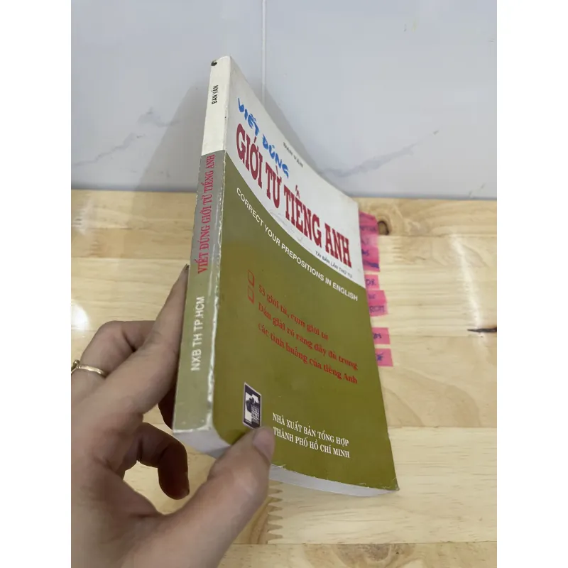 Viết Đúng giới từ tiếng Anh  776183