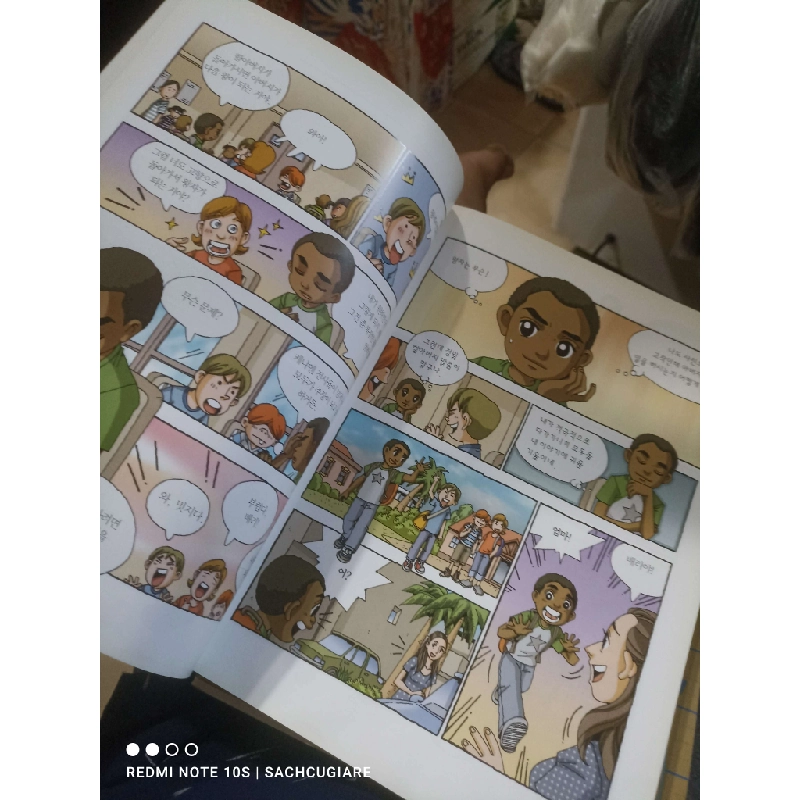 Tiếng Hàn cậu bé đã đen mới 90% truyện tranh Sách học tiếng Hàn HCM2702 930125