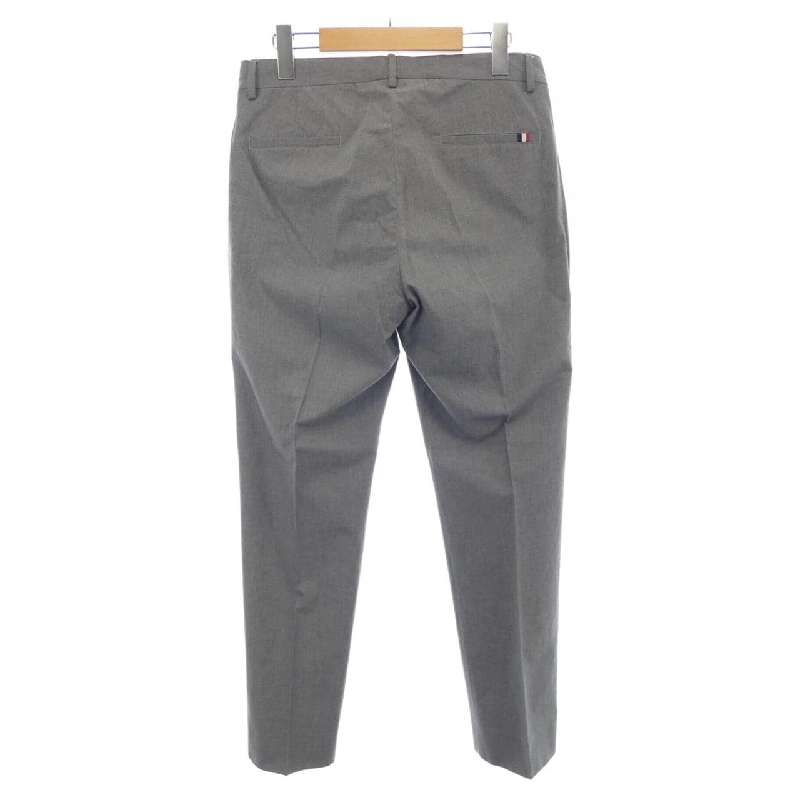 Moncler MONCLER 10912A72100 Quần - Hàng hiệu Chính hãng 890260