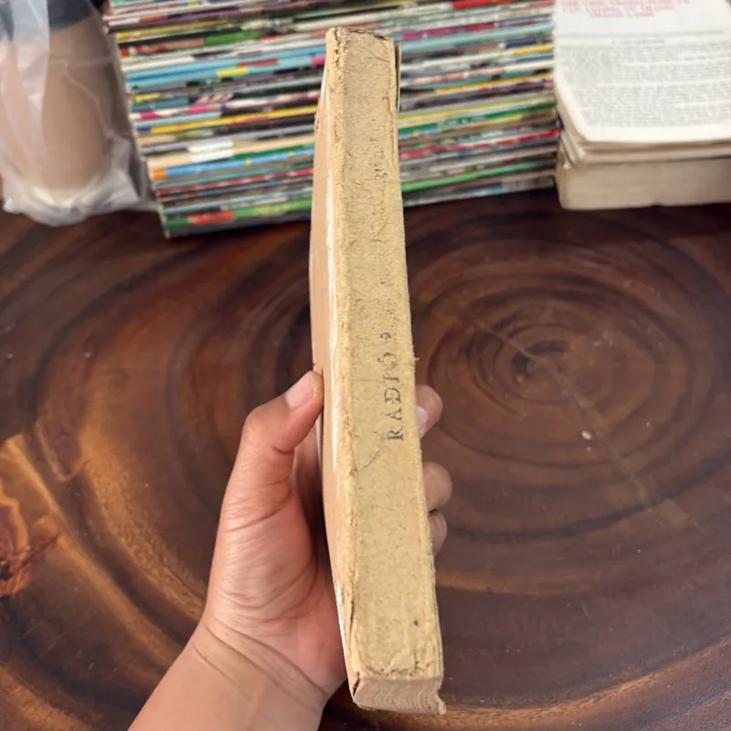 II Sách Kỹ Thuật: RAĐIÔ?.. Thật Là Đơn Giản (Radio) - E. AISBERG - 1984 996934