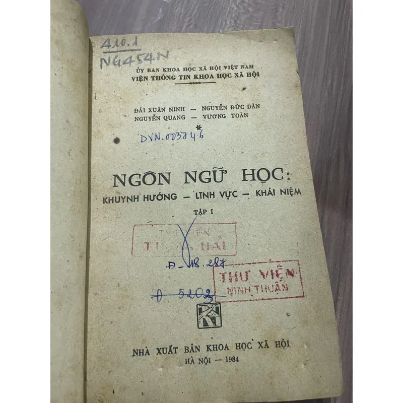 Ngôn ngữ học - khuynh hướng, lĩnh vực, khái niệm - 1984 687518