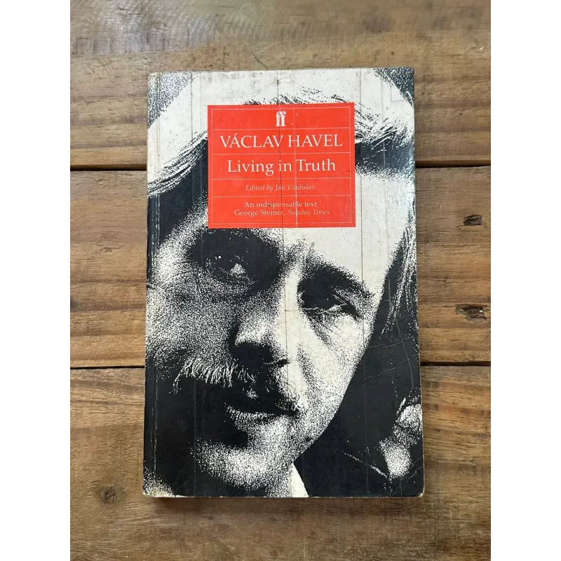 Living in Truth - Václav Havel 730837