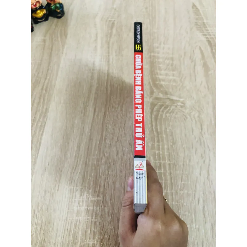 CHỮA BỆNH BẰNG PHÉP THỦ ẤN 1004847