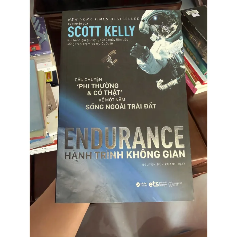 Endurance – Hành Trình Không Gian | Scott Kelly- K3 1006491