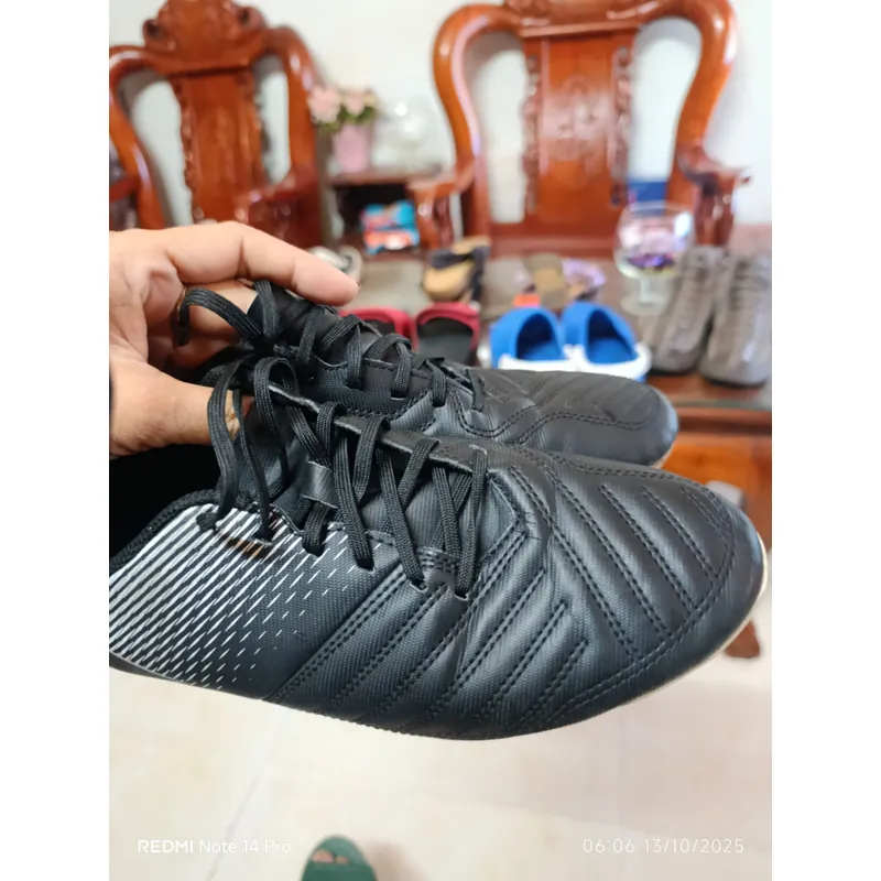 Giày bóng đá thể thao Nam  590989