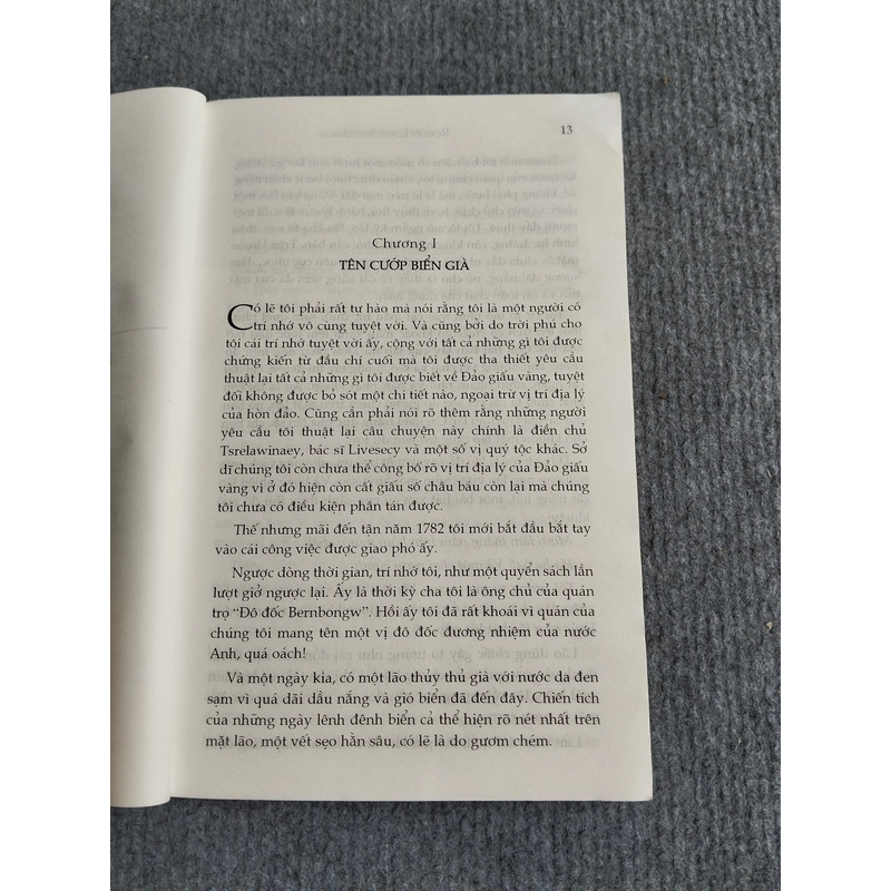 ĐẢO GIẤU VÀNG - ROBERT LOUIS STEVENSON 552833