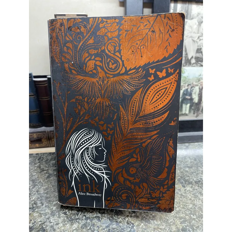 Ink Alice Broadway 744885