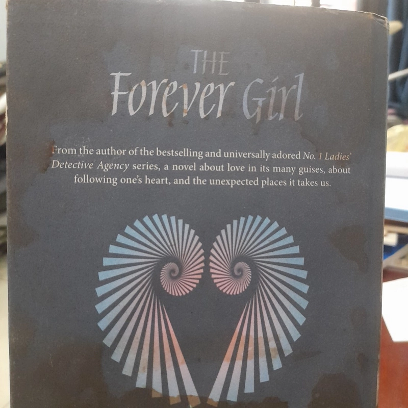 Alexander McCall Smith - THE FOREVER GIRL 478319