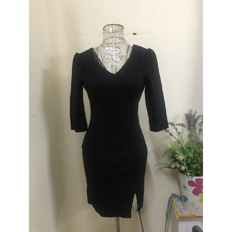 Váy body xẻ tà size s 12331