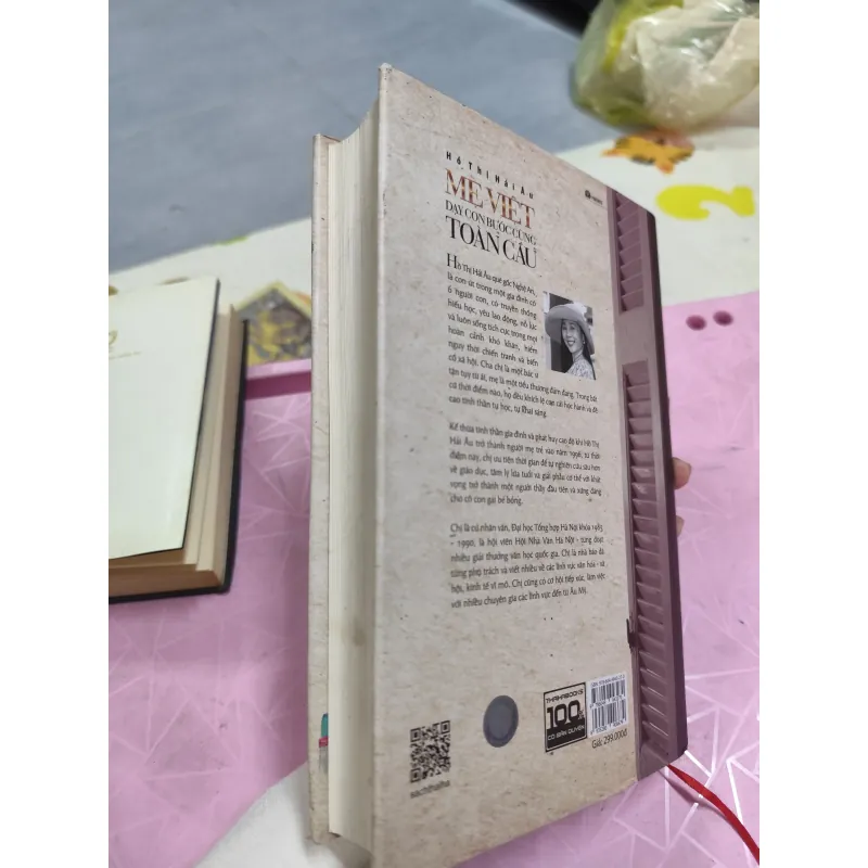 MẸ VIỆT DẠY CON BƯỚC CÙNG TOÀN CẦU – Hồ Thị Hải Âu |  957088