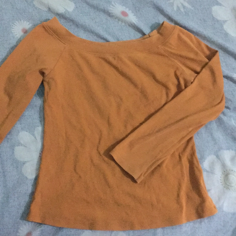Áo tay dài chễ vai 522760