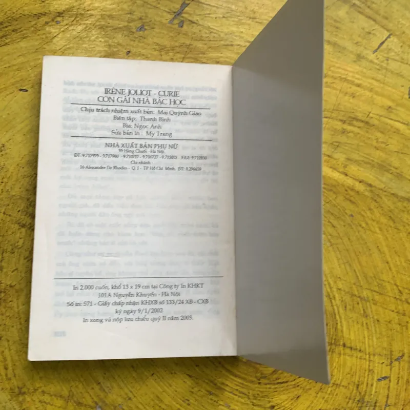 IRENE JOLIOT- CURIE CON GÁI NHÀ BÁC HỌC- NOELLE LORIOT 745391