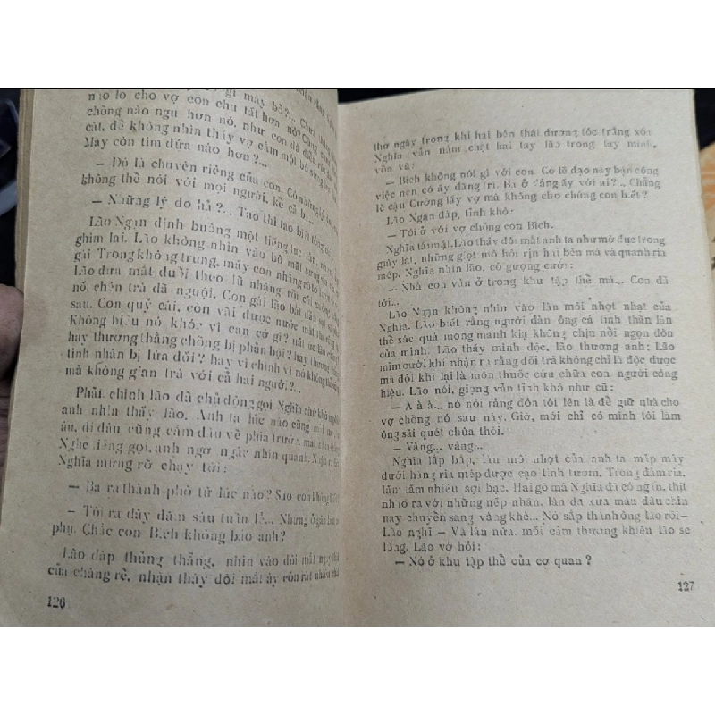 Quãng đời đánh mất - Dương Thu Hương 406061