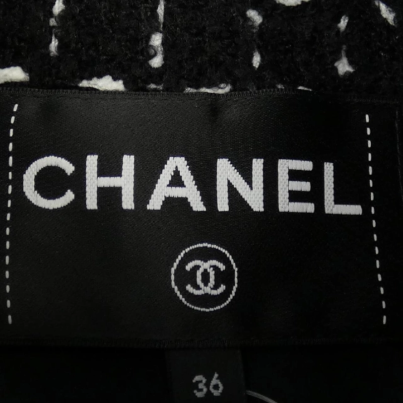 Áo khoác không cổ CHANEL - Hàng hiệu Authentic 825653