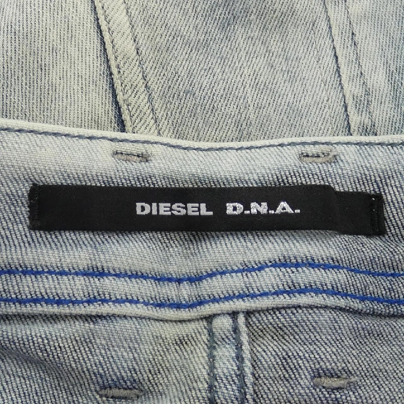 Quần jeans DIESEL - Hàng hiệu Authentic 893678