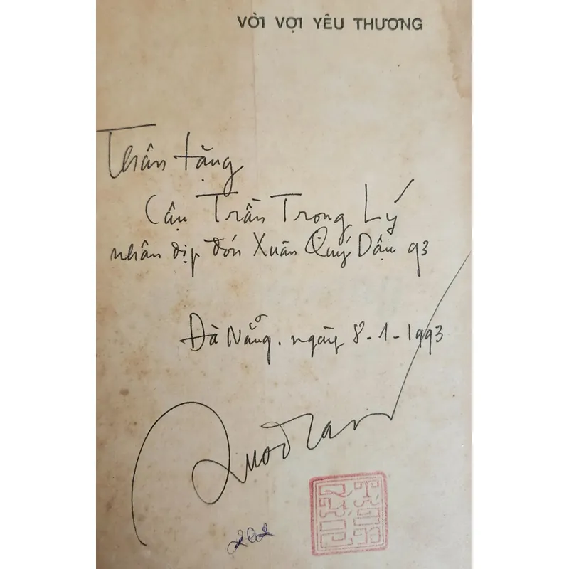 Tập thơ VỜI VỢI YÊU THƯƠNG 705363