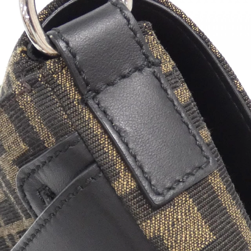 Túi đeo hông Fendi Baguette 7VA472 A9ZL 609170