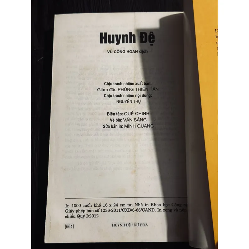 Huynh Đệ - Dư Hoa 719122