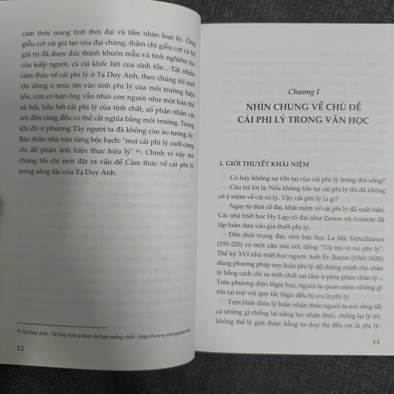 Sách Phi lý hậu hiện đại và trò chơi - Nghiên cứu văn học (Trường hợp Tạ Duy Anh) 748354
