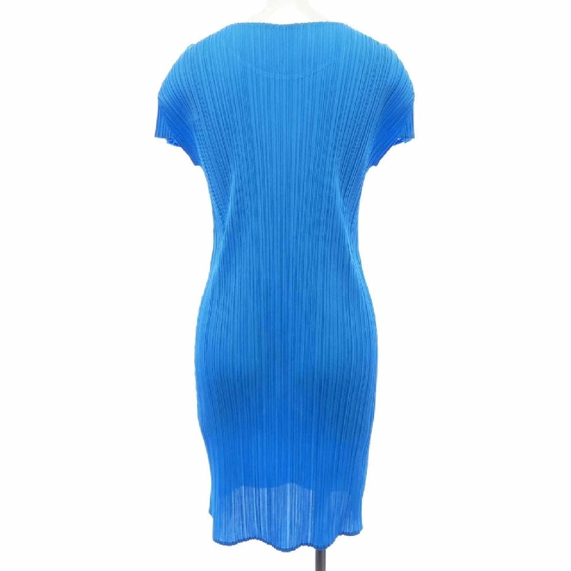 Pleats Please - Áo Top Hàng hiệu Chính hãng 827553