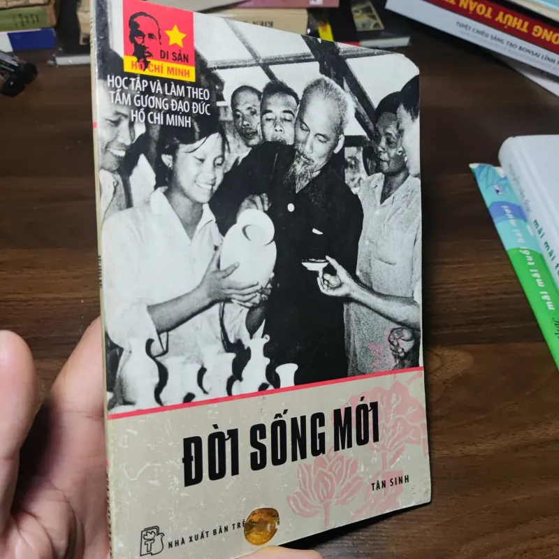 Đời Sống Mới  1008547