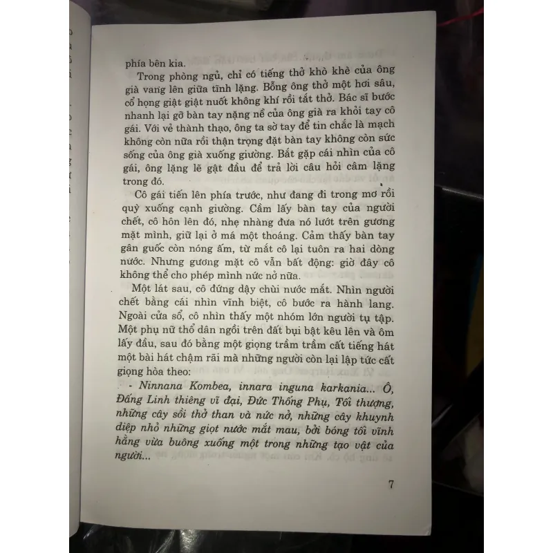 Trở về E Den - Rosalind Miles 1024999