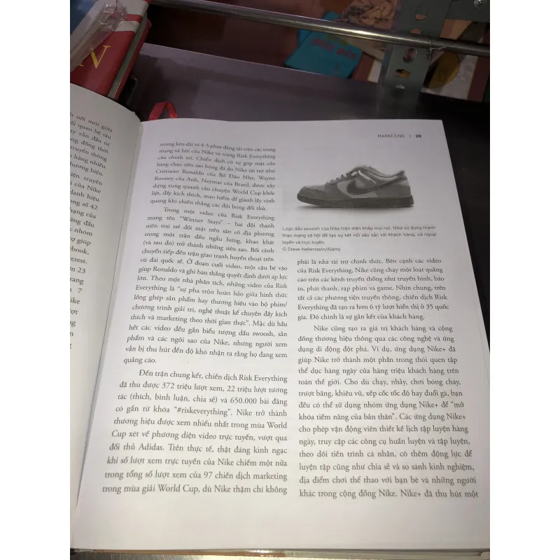 Nguyên lý Marketing - Kotler, Armstrong 1010074