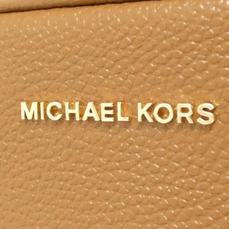 【Sản phẩm mới】Michael Michael Kors JET SET 32F7GGNM8L Túi đeo vai 611414