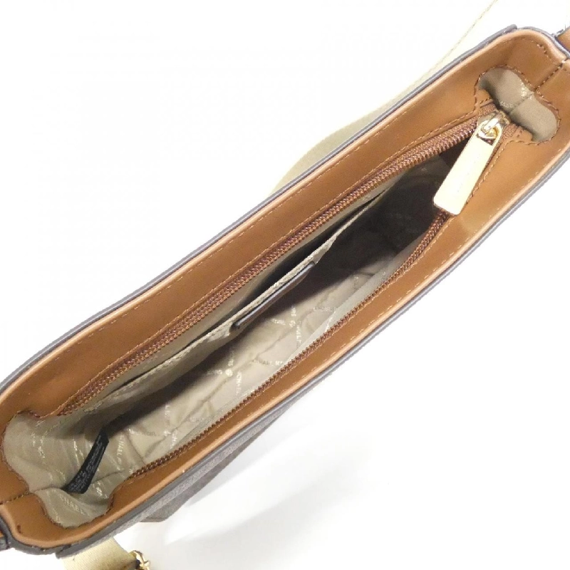 Túi xách vai JET SET TRAVEL 35S4GTVC5B của Michael Michael Kors - Hàng hiệu Chính hãng 768987