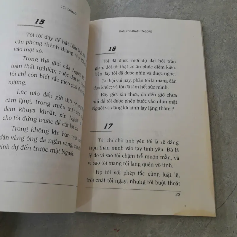 LỜI DÂNG, TÂM TÌNH HIẾN DÂNG, TẶNG VẬT - ĐỖ KHÁNH HOAN DỊCH 784337