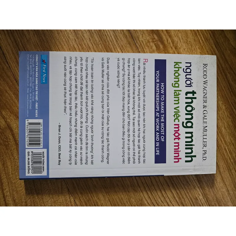 Người thông minh không làm việc một mình
 675322