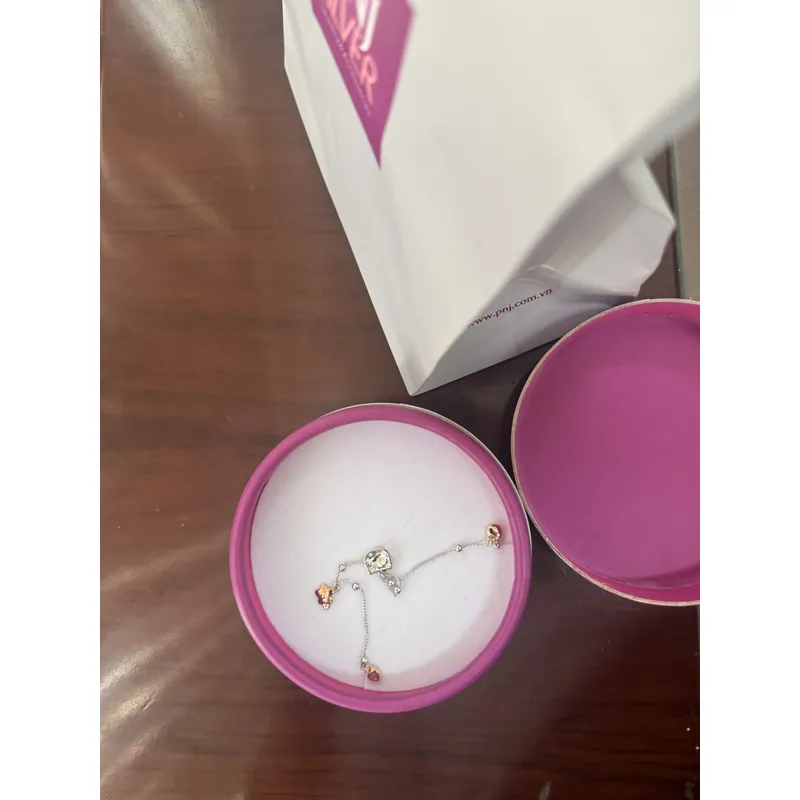 Vỏng đeo tay va chân PNJ 717106