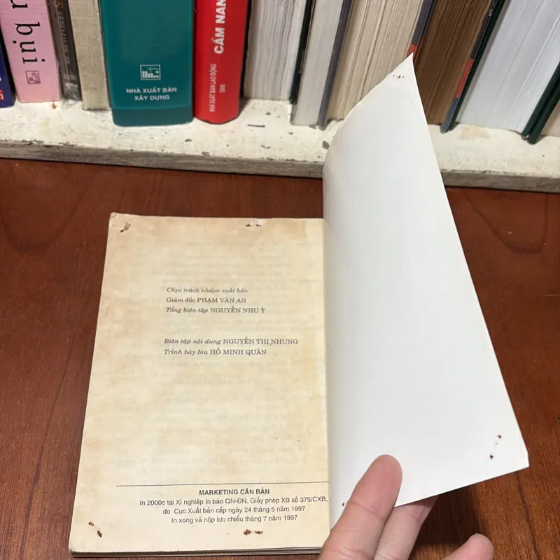 II Marketing: Marketing Căn Bản - Nguyễn Thị Như Liêm - 1997 755359