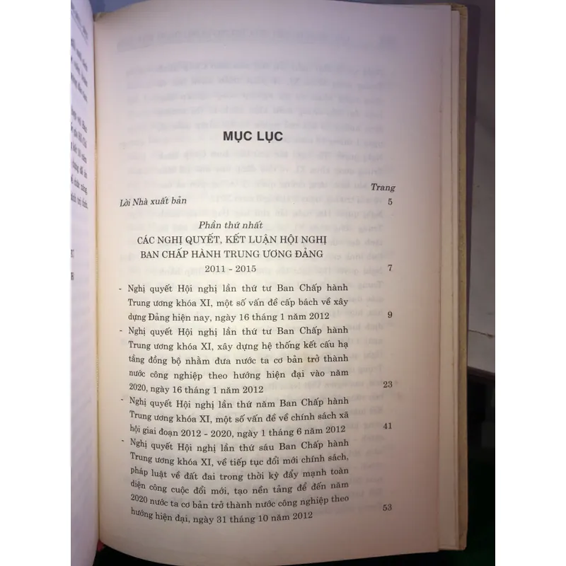 Các nghị quyết của Trung ương Đảng 2011 - 2015 705291